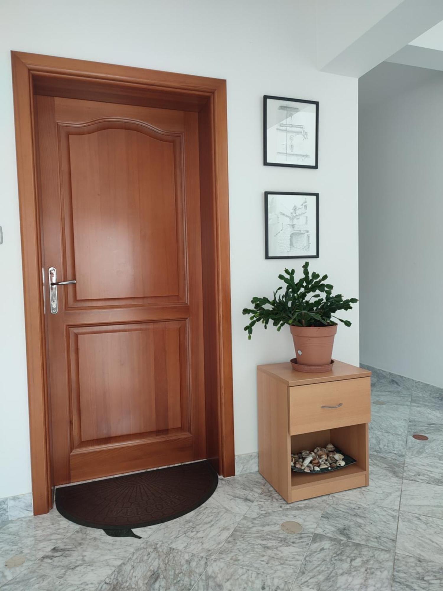 Apartments Kraljic I Baska  Room photo